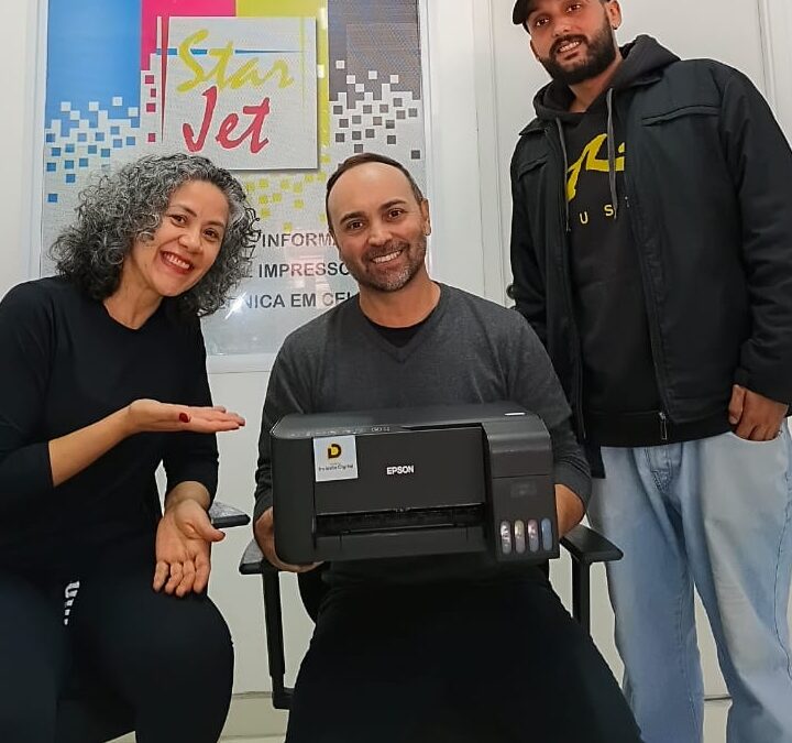 Gratidão pela parceria! A Star Jet realizou a doação da manutenção de nossa impressora, contribuindo para o fortalecimento das ações do EACHA Muito obrigado!